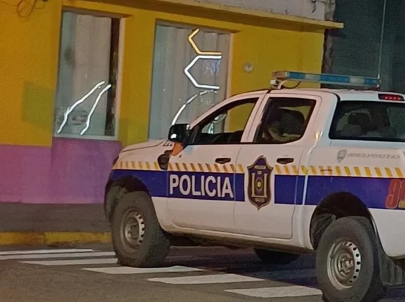 policía